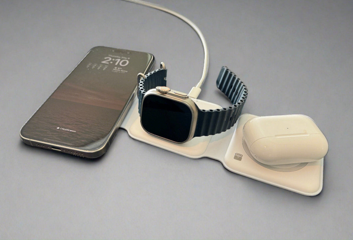 3-in-1 Wireless Charger &amp; Digital Art Collection USB Combo